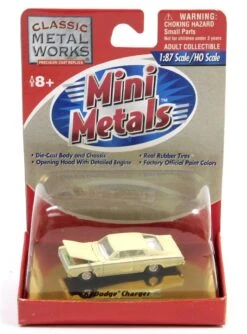 Classic Metal Works 30136 '67 Dodge Charger 1:87 Scale (New, In Box)