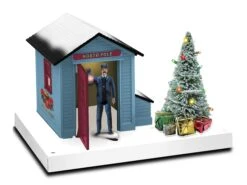Lionel 6-82735 The Polar Express Conductor Gateman Christmas