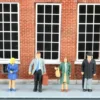 Bachmann 33120 HO Standing Office Workers -Lionel Shop bachmann 33120.jpg