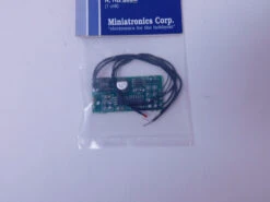 Miniatronics 100-RS1-01 Simulated Strobe Light Red - HO Scale