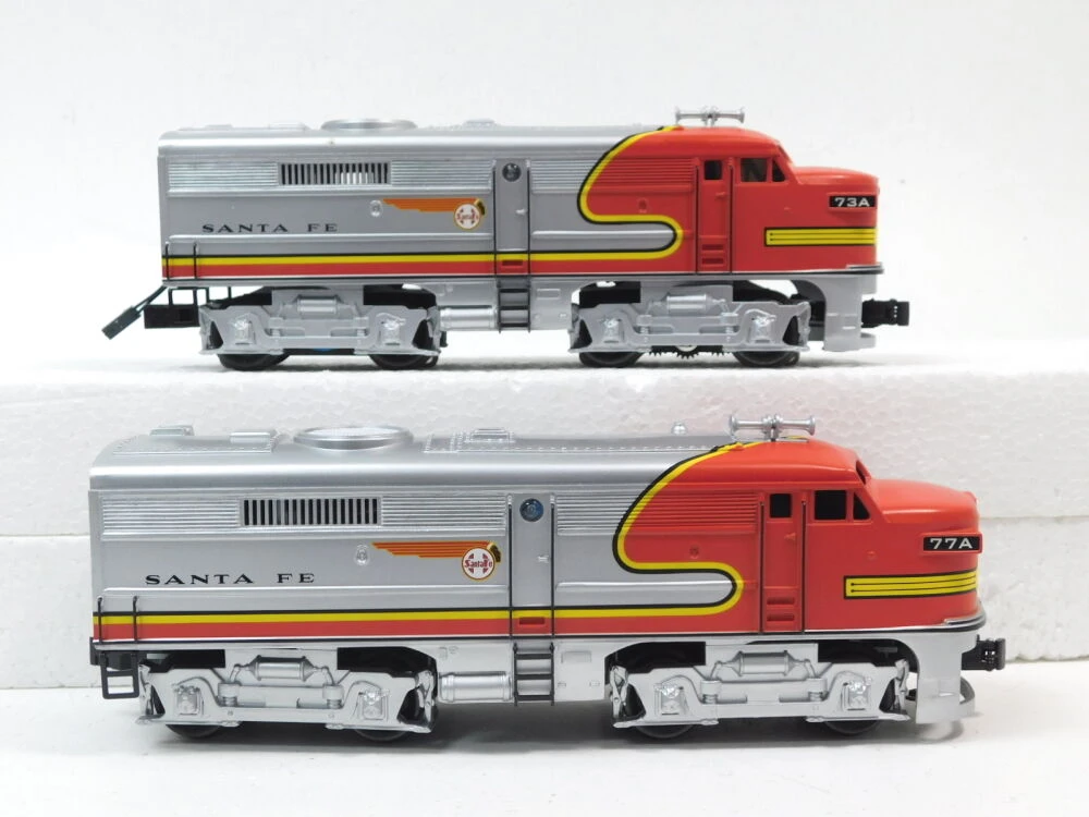 K-Line K-1009 O27 Santa Fe 'Silver Chief' Set W/Box 6 K-Line K-1009 O27 Santa Fe 'Silver Chief' Set W/Box - Image 4