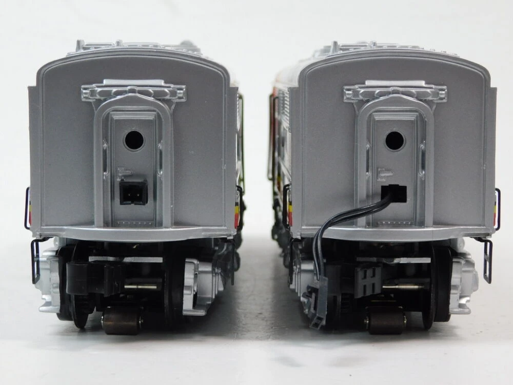 K-Line K-1009 O27 Santa Fe 'Silver Chief' Set W/Box 10 K-Line K-1009 O27 Santa Fe 'Silver Chief' Set W/Box - Image 8