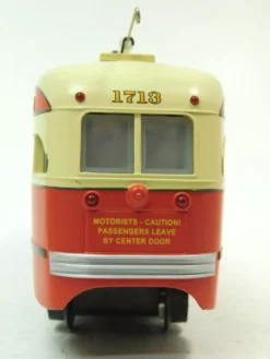 Used MTH 30-2505-1 PCC Electric Street Car With Protosound W/Box -Lionel Shop mth llew 30 2505 1 08.jpg