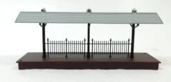 Lionel 6-24190 Station Platform W/Winter Trees W/Box -Lionel Shop used lionel 6 24190wtrees 04