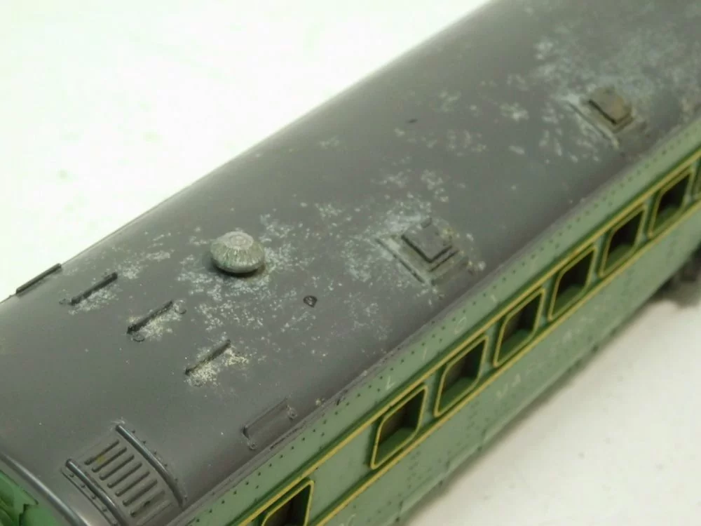 Used Lionel 2400 Lionel Lines Maplewood (No Box) 7 Used Lionel 2400 Lionel Lines Maplewood (No Box) - Image 5